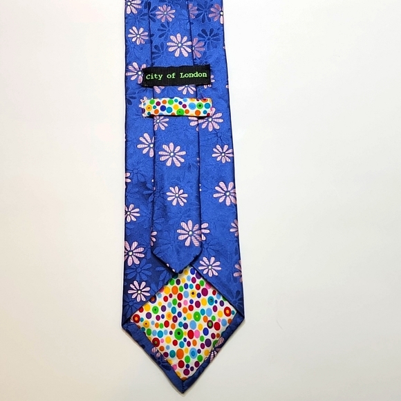 City of London Silk Tie - Picture 2 of 3